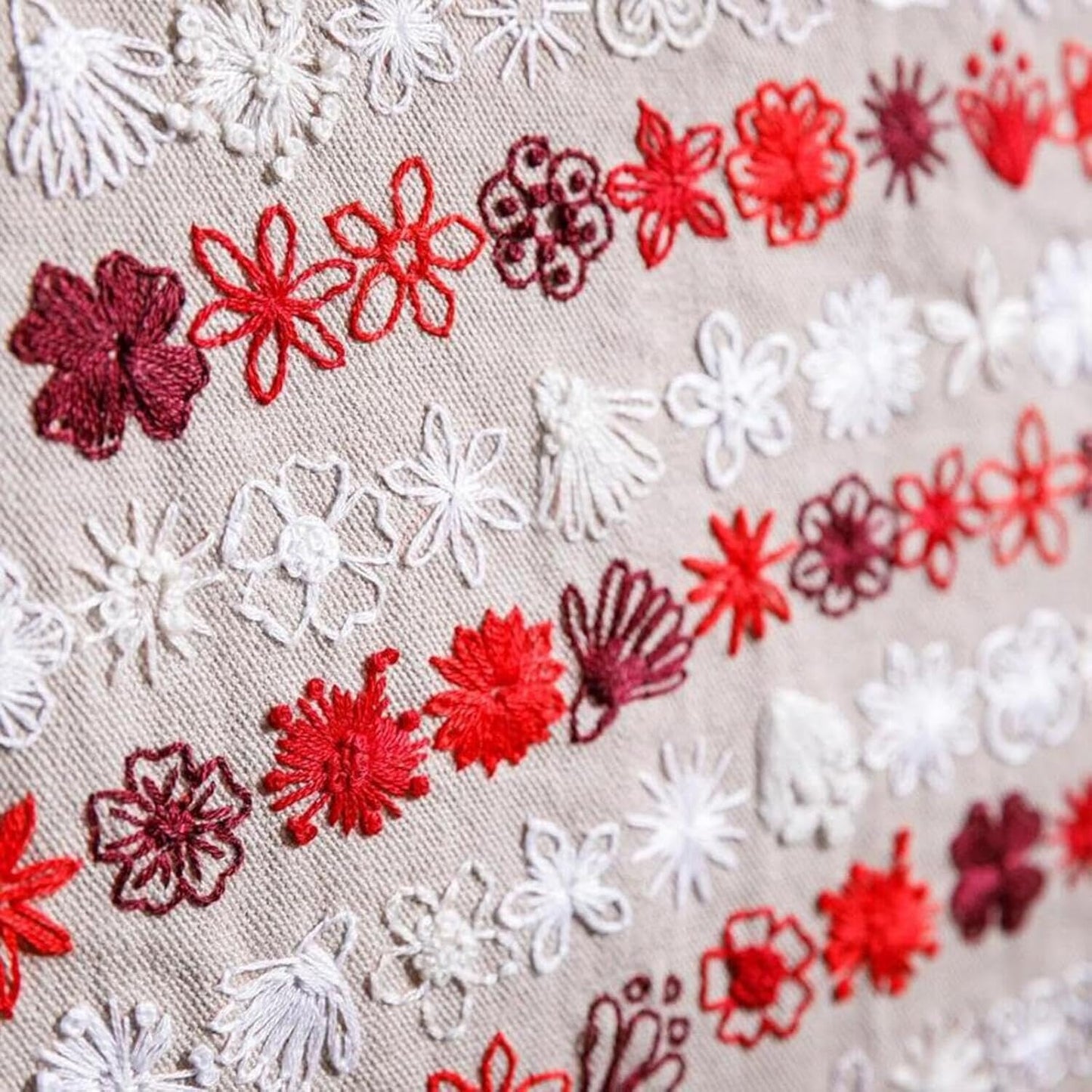 Patriot Floral Everyday Embroidery Craft Kit